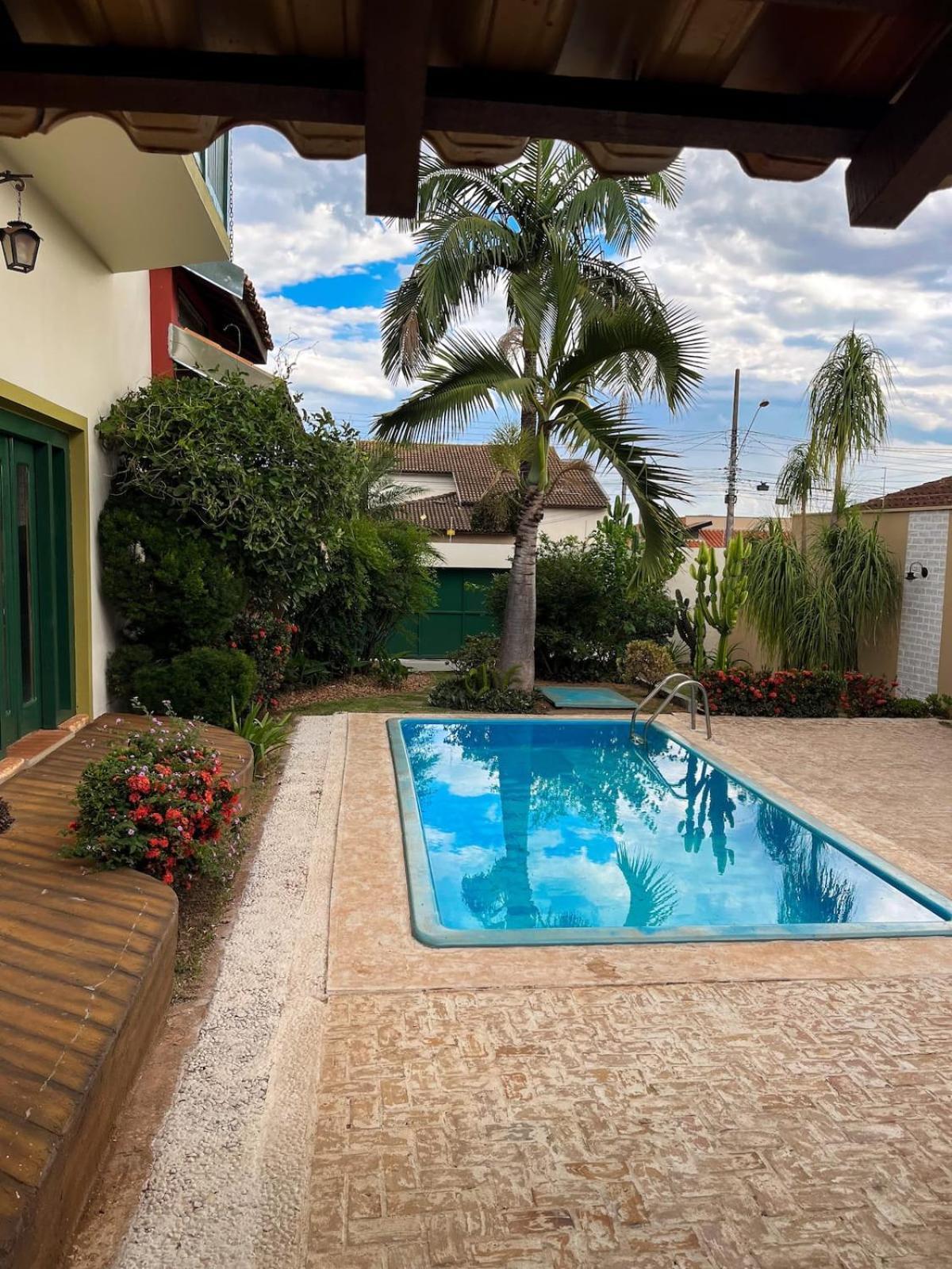 Bela Vista, Excelente Localizacao, Casa Completa * Olímpia
