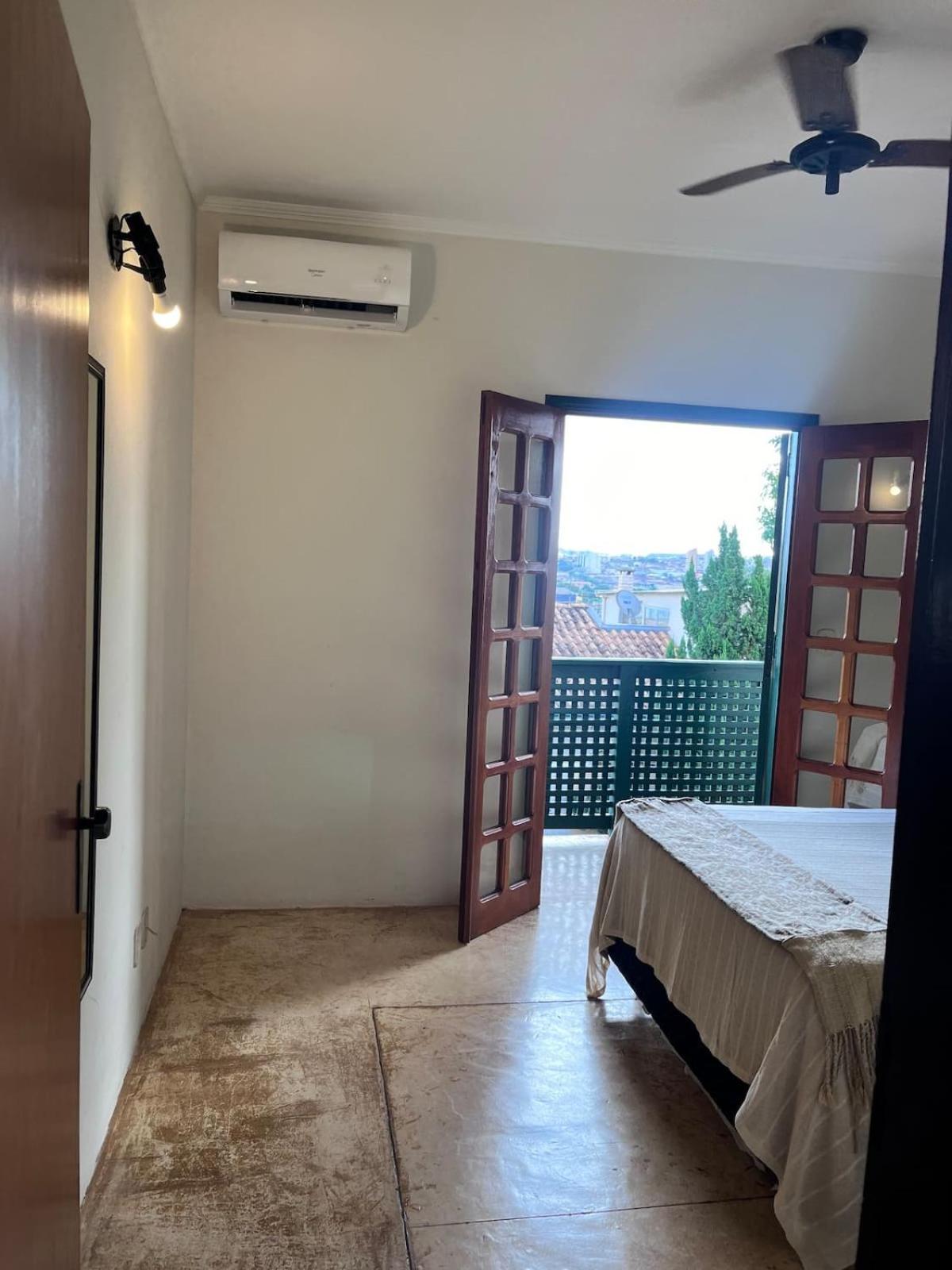 Bela Vista, Excelente Localizacao, Casa Completa * Olímpia